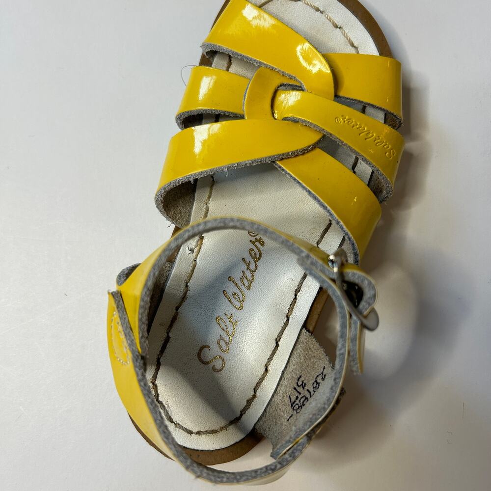 Salt Water Yellow Leather Sandals 8Y - Picture 3 of 5